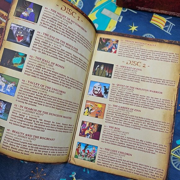 Dungeons and Dragons Complete Animated Series 5 DVD Set Handbook Guide Box 2006 - Picture 10 of 15